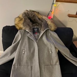 Vince camuto grey coat